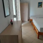 Apartament Haus Dusseldorf *