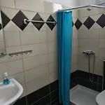 Haus Dusseldorf 아파트 *